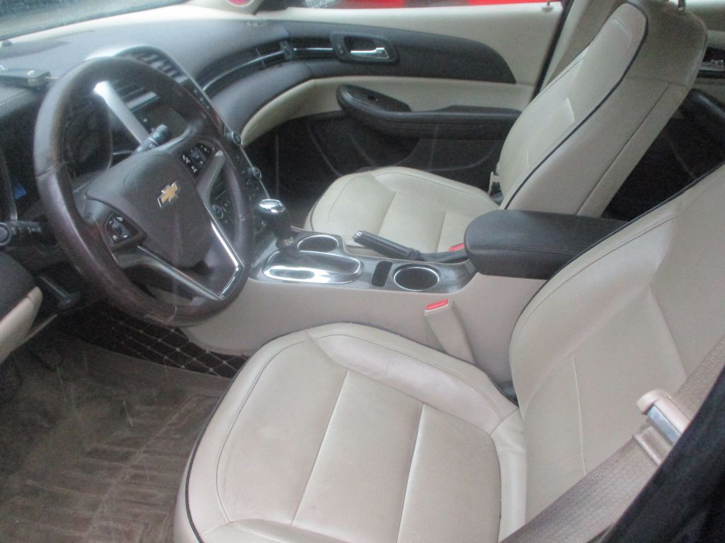 2014 Chevrolet Malibu Image 10