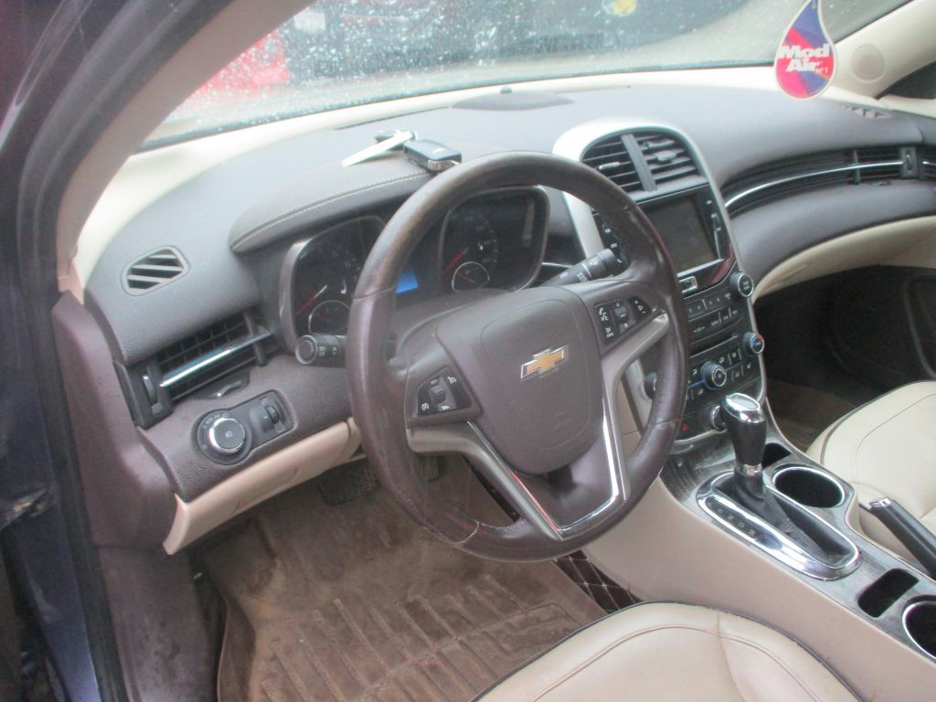 2014 Chevrolet Malibu Image 12
