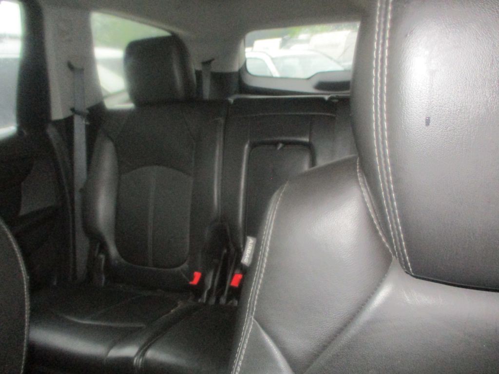 2014 Chevrolet Traverse Image 16