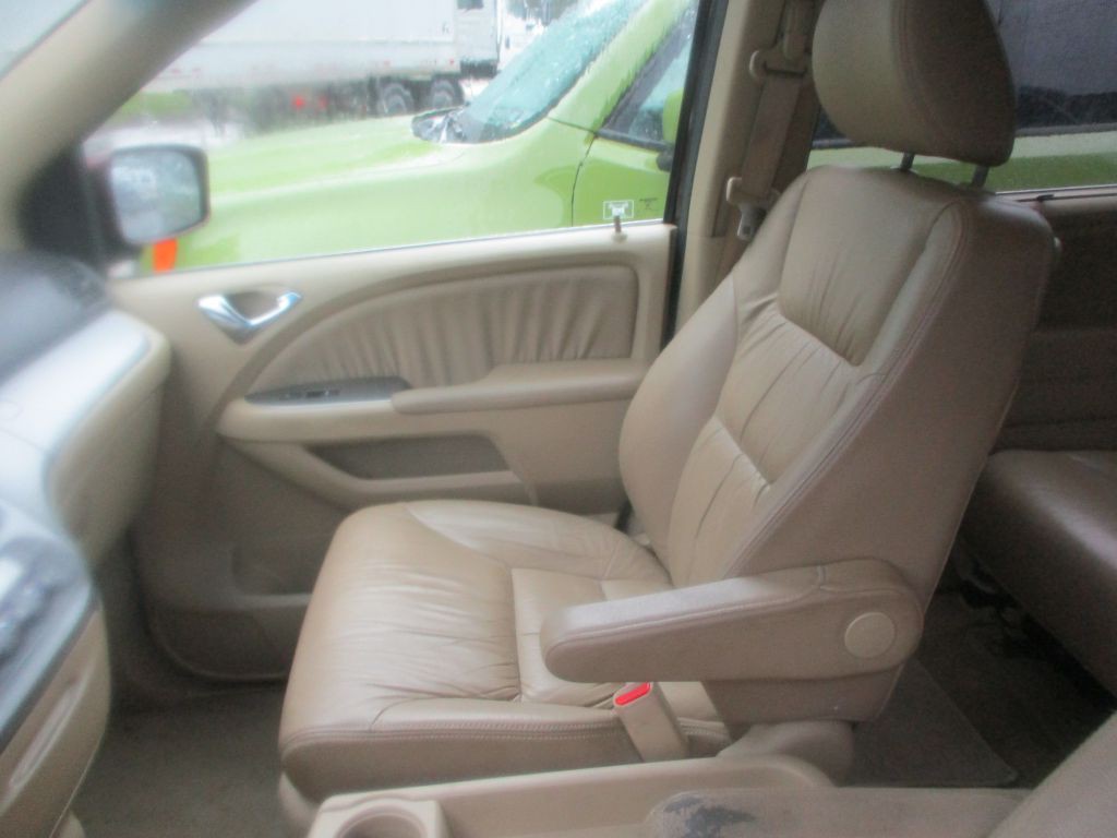 2008 Honda Odyssey Image 10