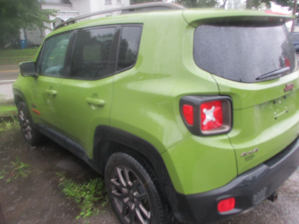 2016 Jeep Renegade Image 4