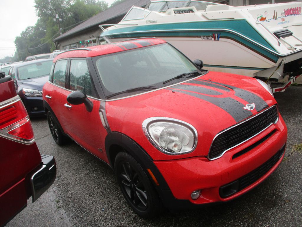2012 MINI Cooper Image 1