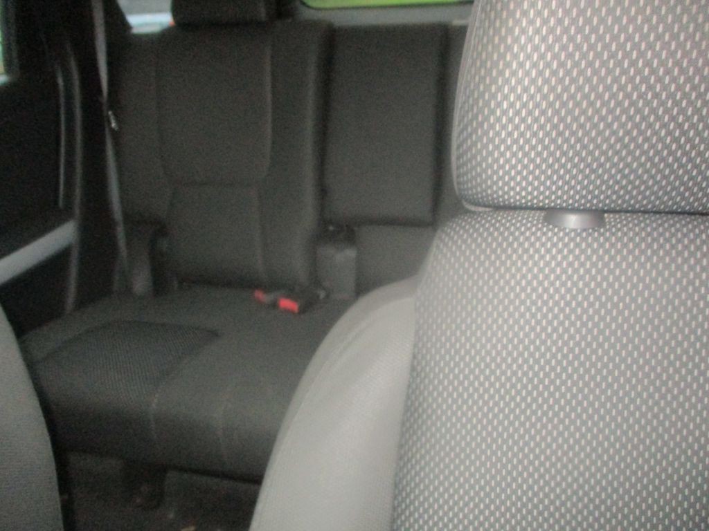 2008 Pontiac Torrent Image 11