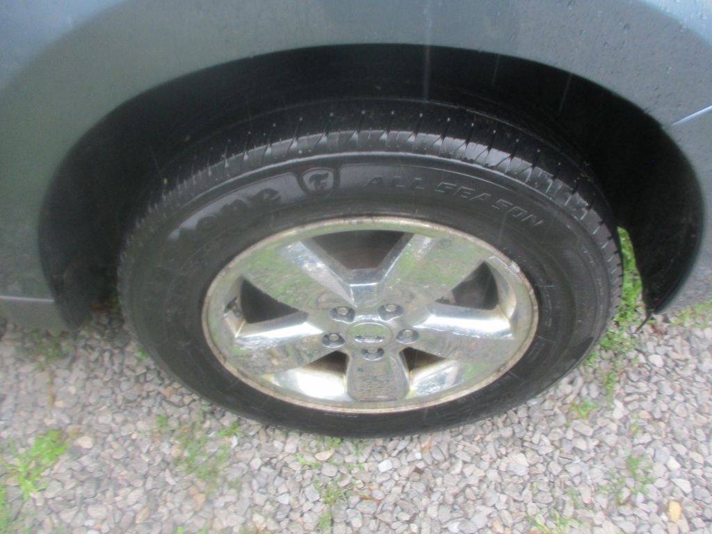 2011 Ford Escape Image 4