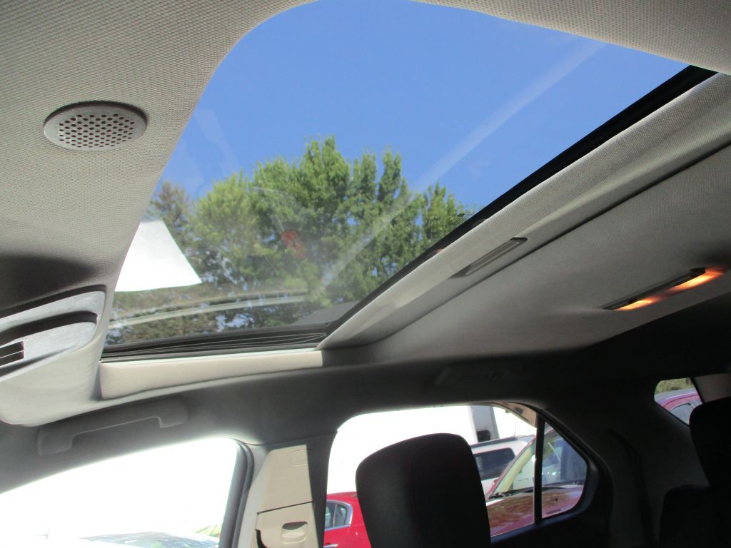 2012 Chevrolet Equinox Image 11