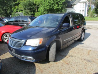 Image for 2013 Chrysler Town & Country Touring ID: 6757036