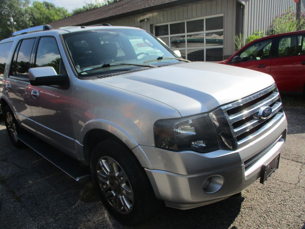 2012 Ford Expedition Image 2