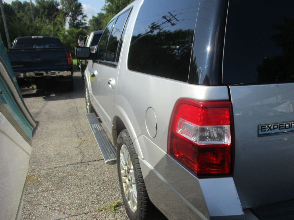 2012 Ford Expedition Image 4