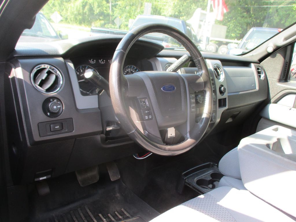 2012 Ford F-150 Image 11