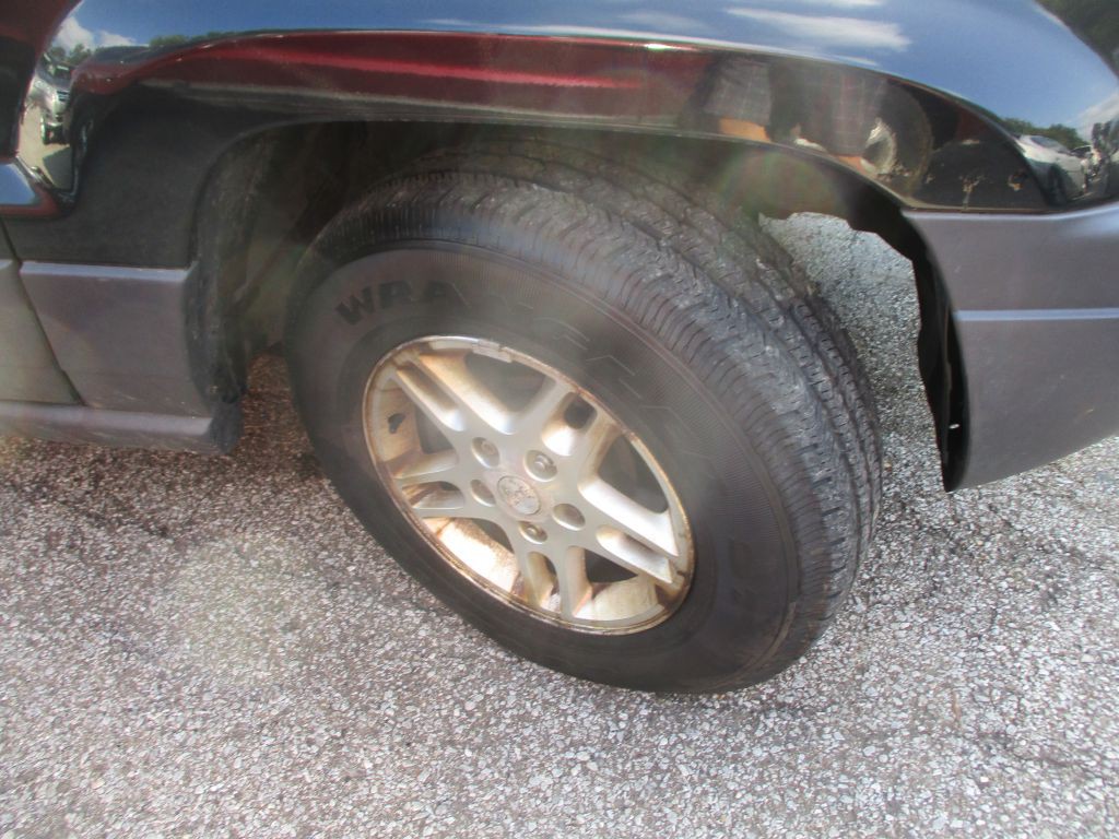 2004 Jeep Grand Cherokee Image 3