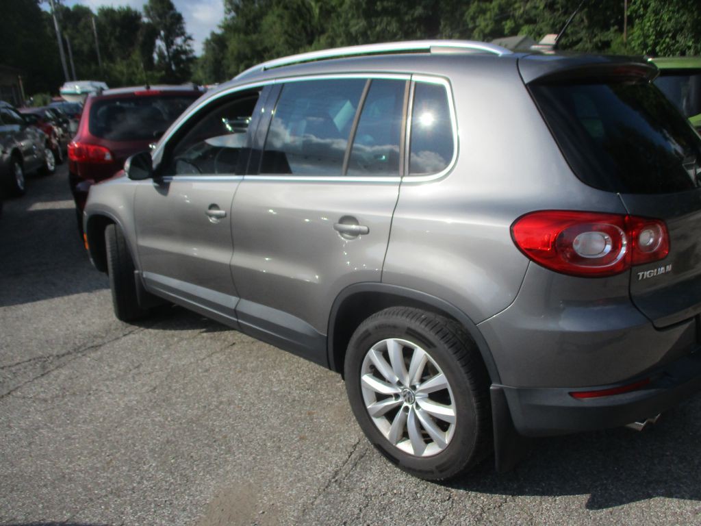 2011 Volkswagen Tiguan Image 7