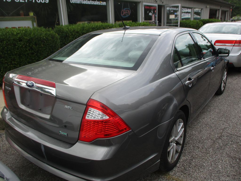 2010 Ford Fusion Image 4