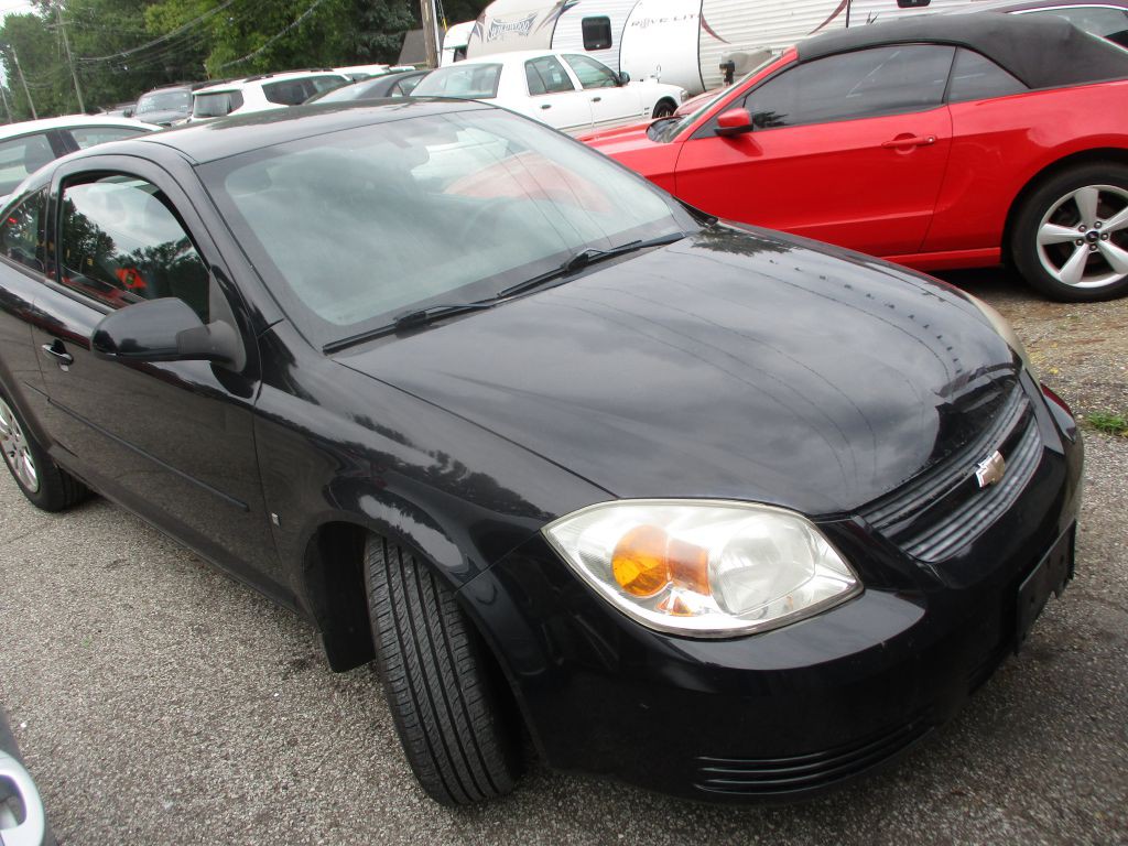 2009 Chevrolet Cobalt Image 1