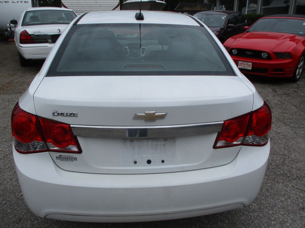 2016 Chevrolet Cruze Image 4