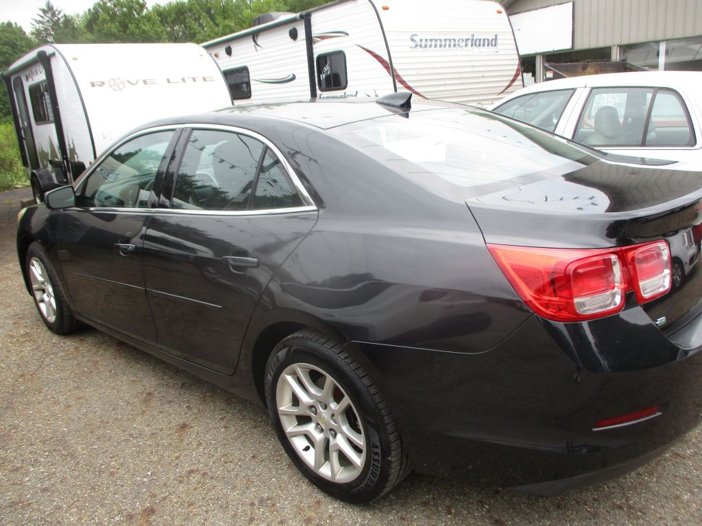 2015 Chevrolet Malibu Image 4