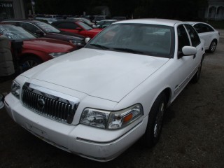 Image for 2010 Mercury Grand Marquis LS ID: 6800442