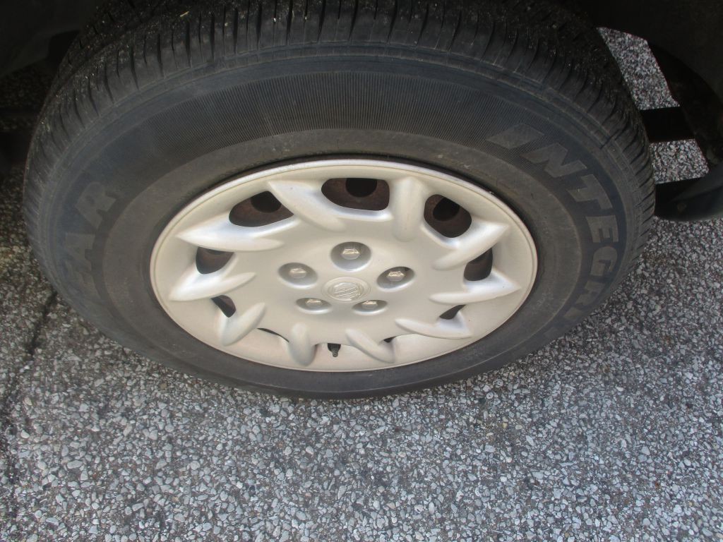2001 Chrysler Voyager Image 5