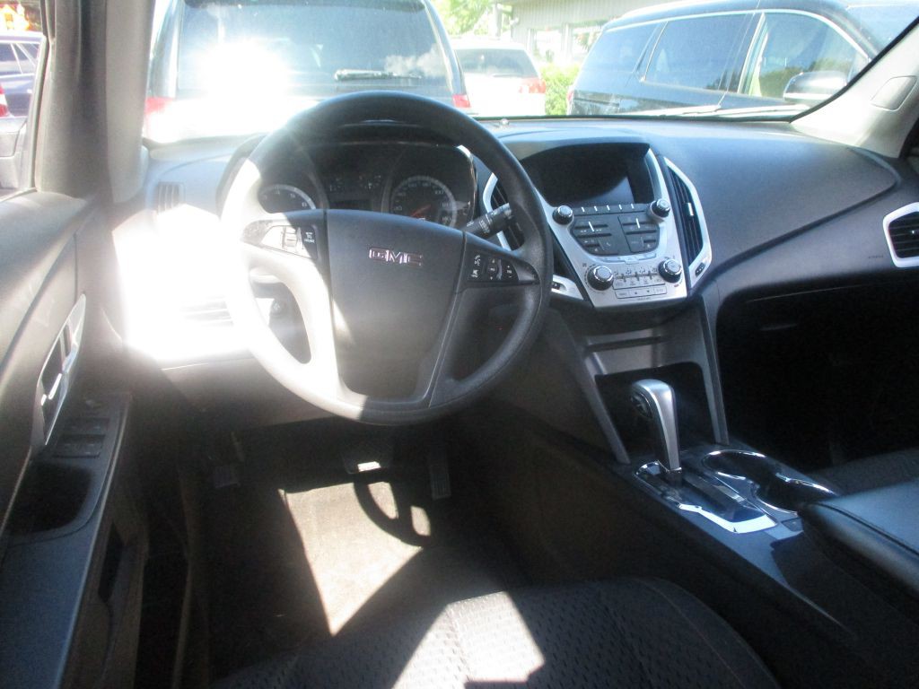 2014 GMC Terrain Image 8