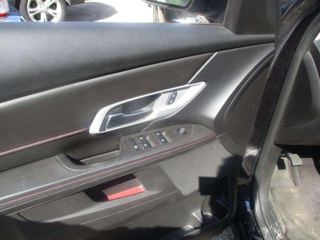 2014 GMC Terrain Image 9
