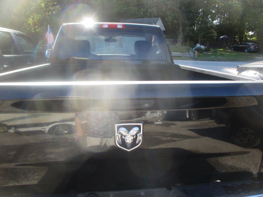 2014 RAM 1500 Image 5