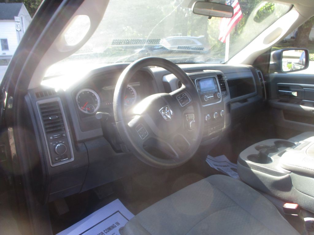2014 RAM 1500 Image 7