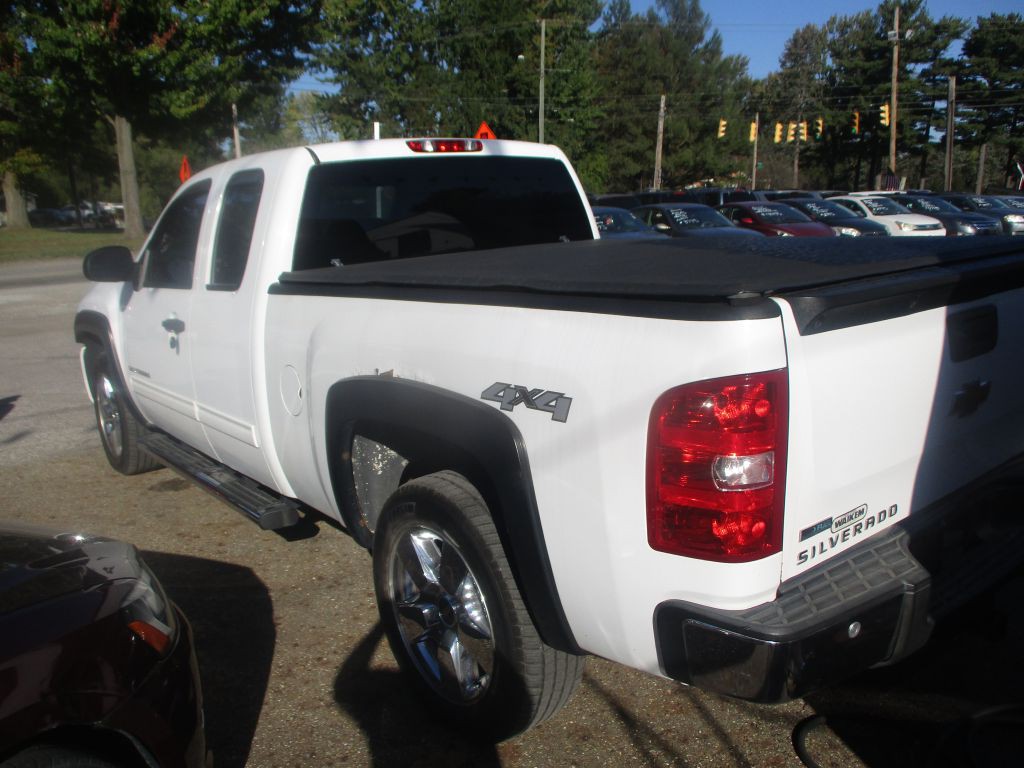 2011 Chevrolet Silverado 1500 Image 7