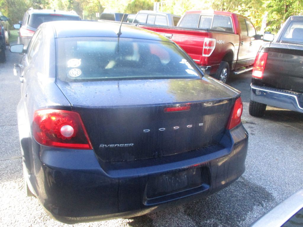 2014 Dodge Avenger Image 4