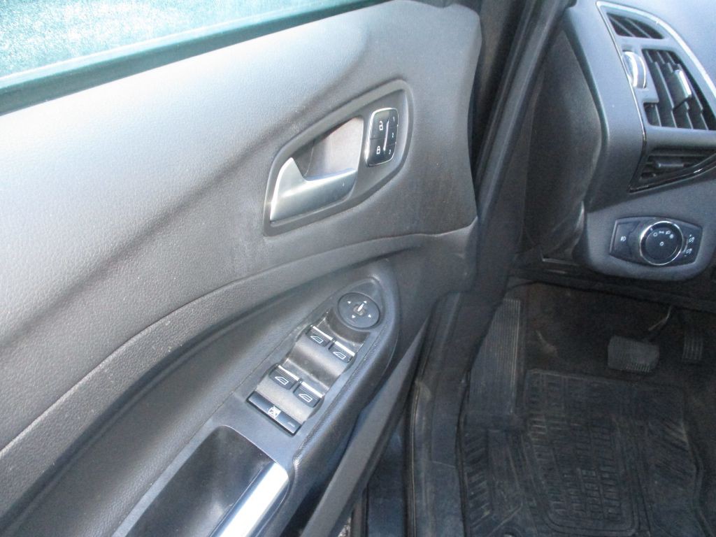 2015 Ford Escape Image 10