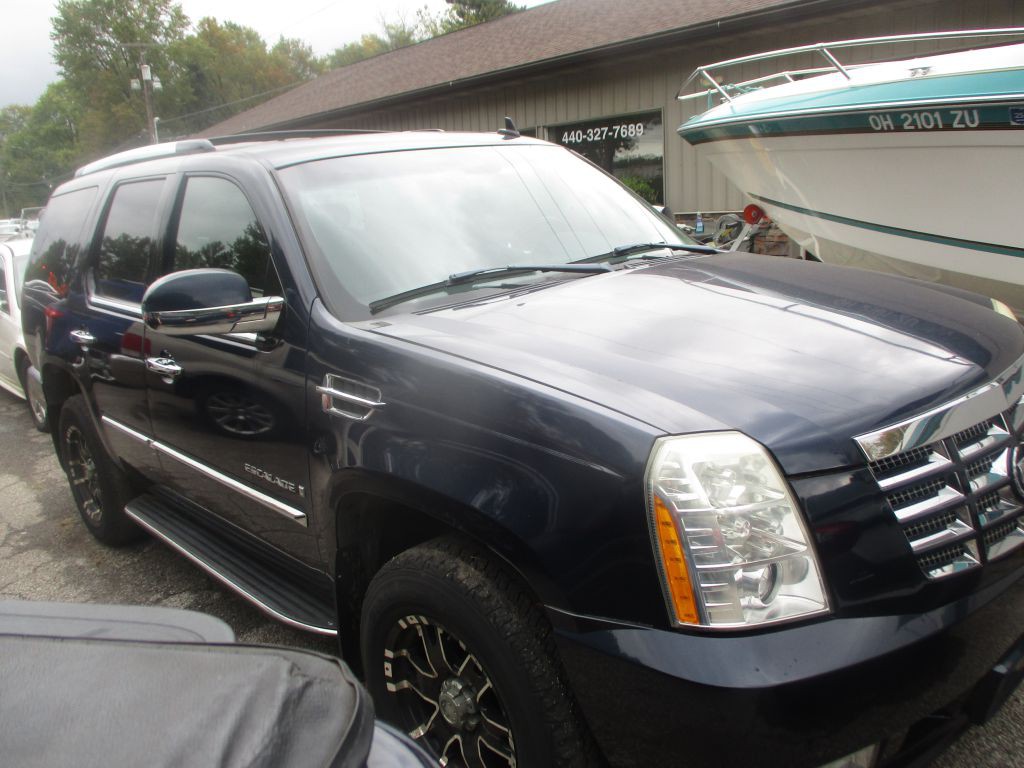 2007 Cadillac Escalade Image 1