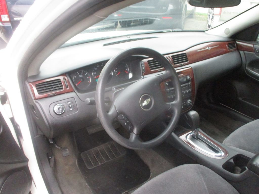 2009 Chevrolet Impala Image 7