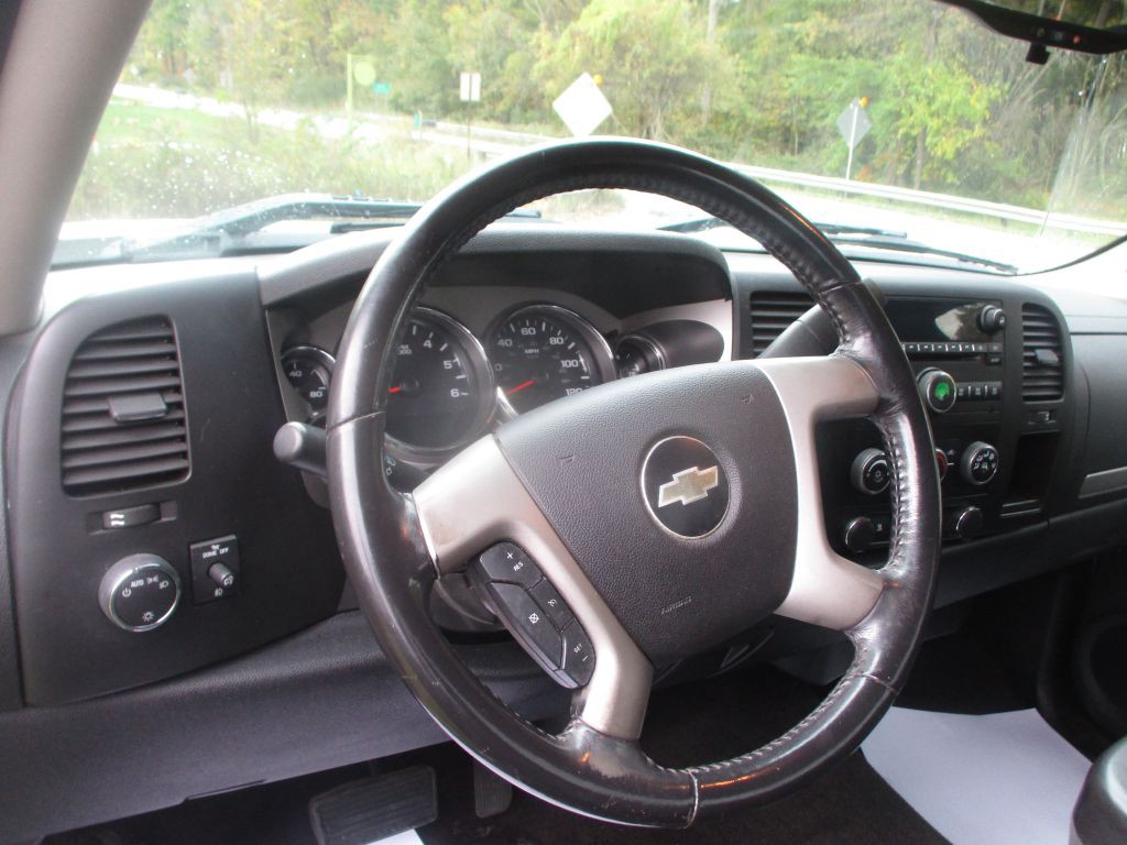 2009 Chevrolet Silverado 1500 Image 10