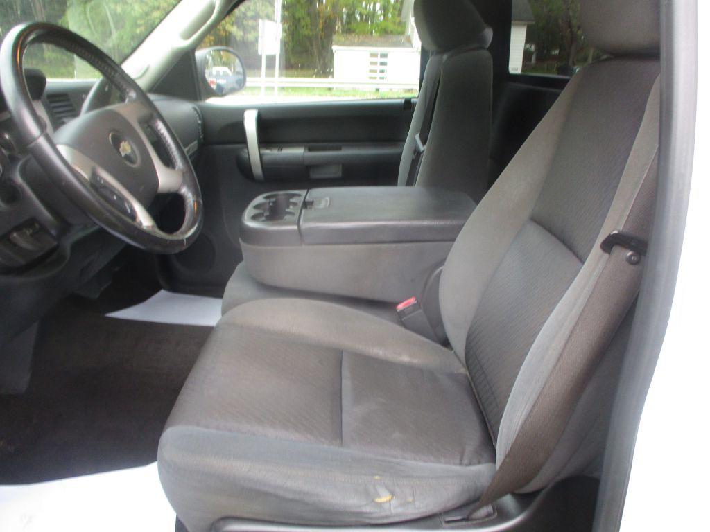 2009 Chevrolet Silverado 1500 Image 11