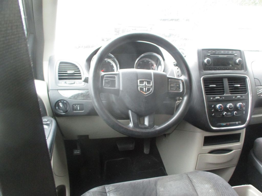2014 Dodge Grand Caravan Image 10
