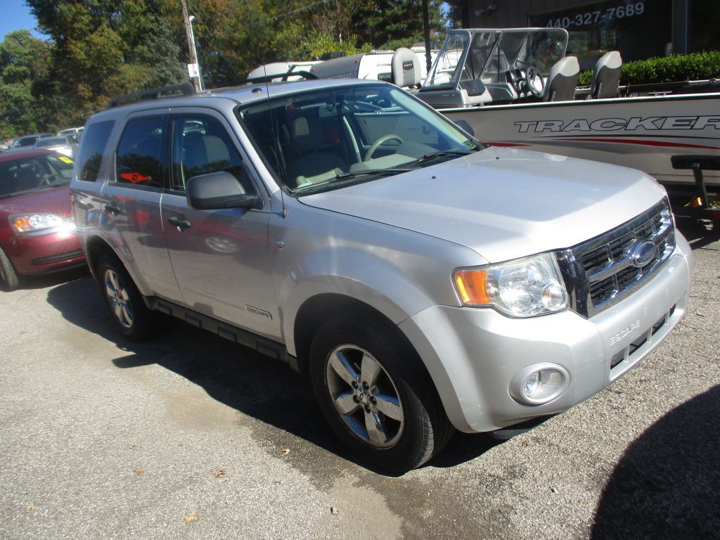 2008 Ford Escape Image 2