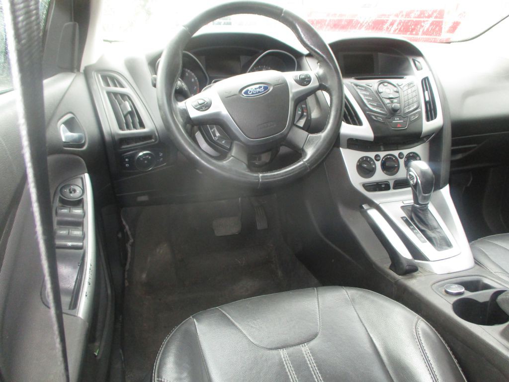 2013 Ford Focus Image 10