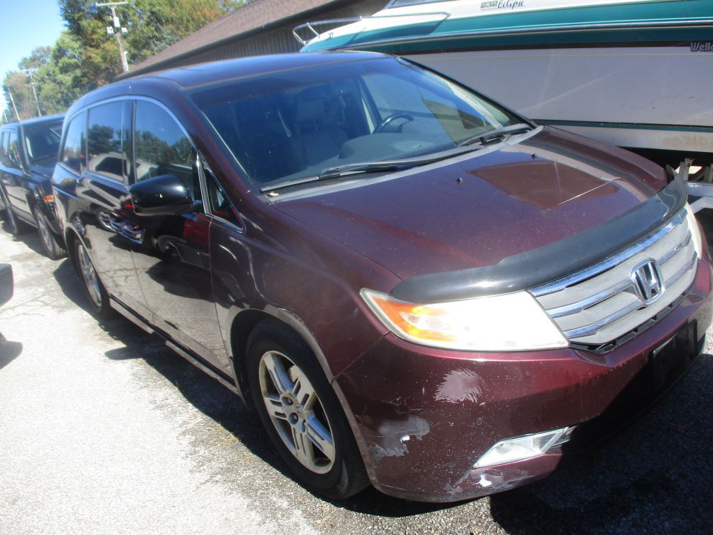 2012 Honda Odyssey Image 2
