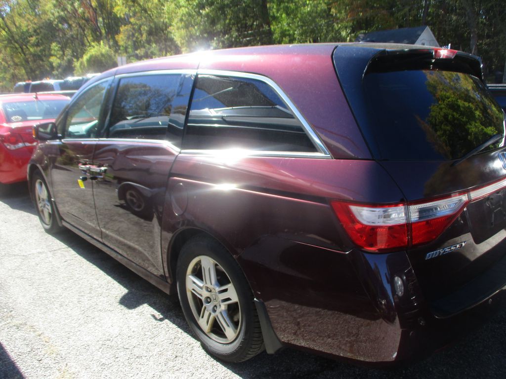 2012 Honda Odyssey Image 4