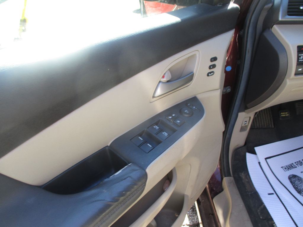 2012 Honda Odyssey Image 8