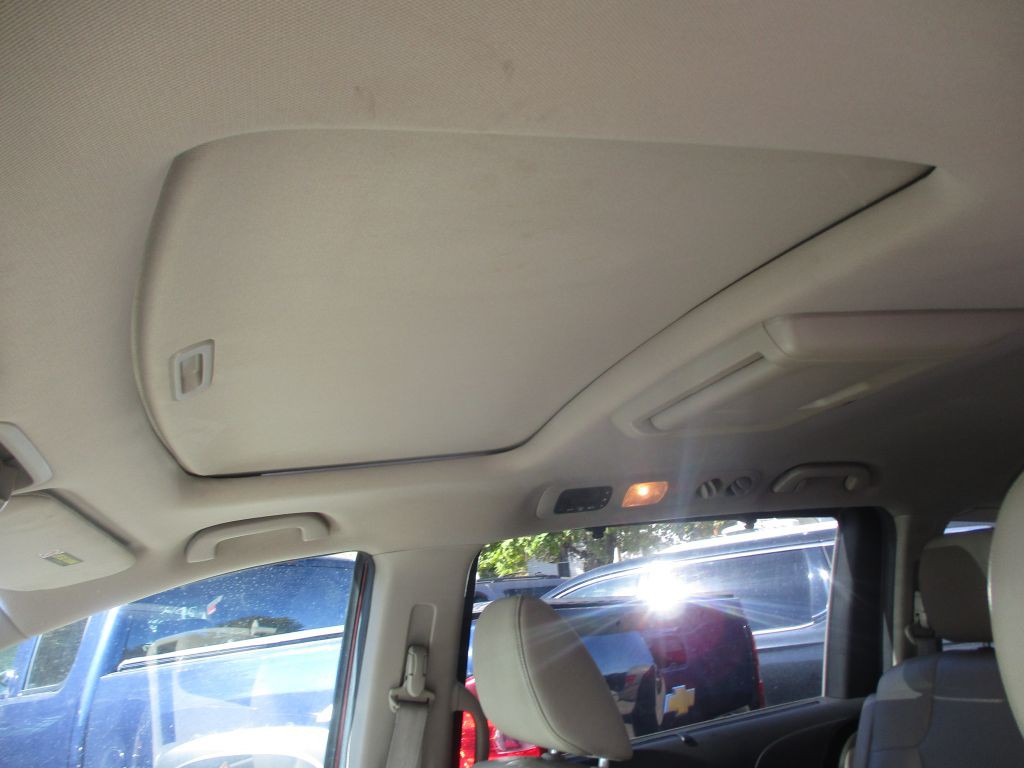 2012 Honda Odyssey Image 12
