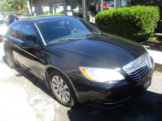 Image for 2013 Chrysler 200 LX ID: 6923885