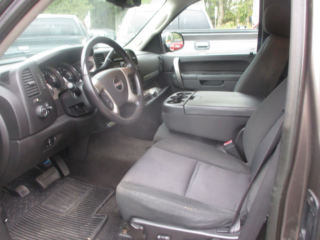 2012 GMC Sierra Image 9