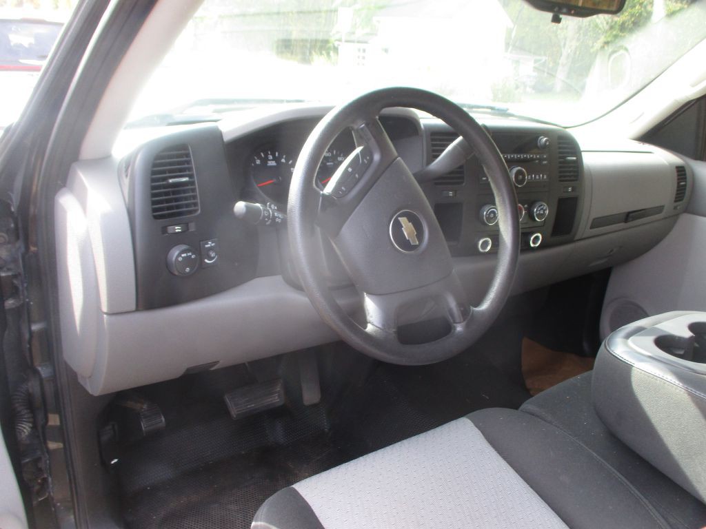 2009 Chevrolet Silverado 1500 Image 11