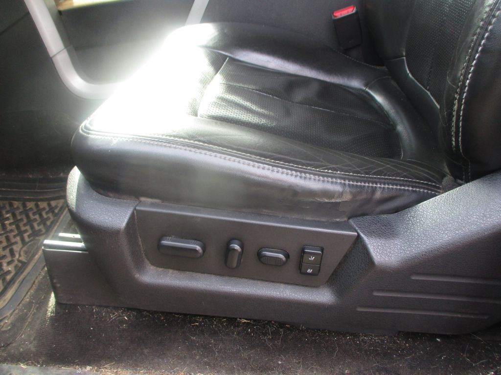 2011 Ford F-150 Image 12