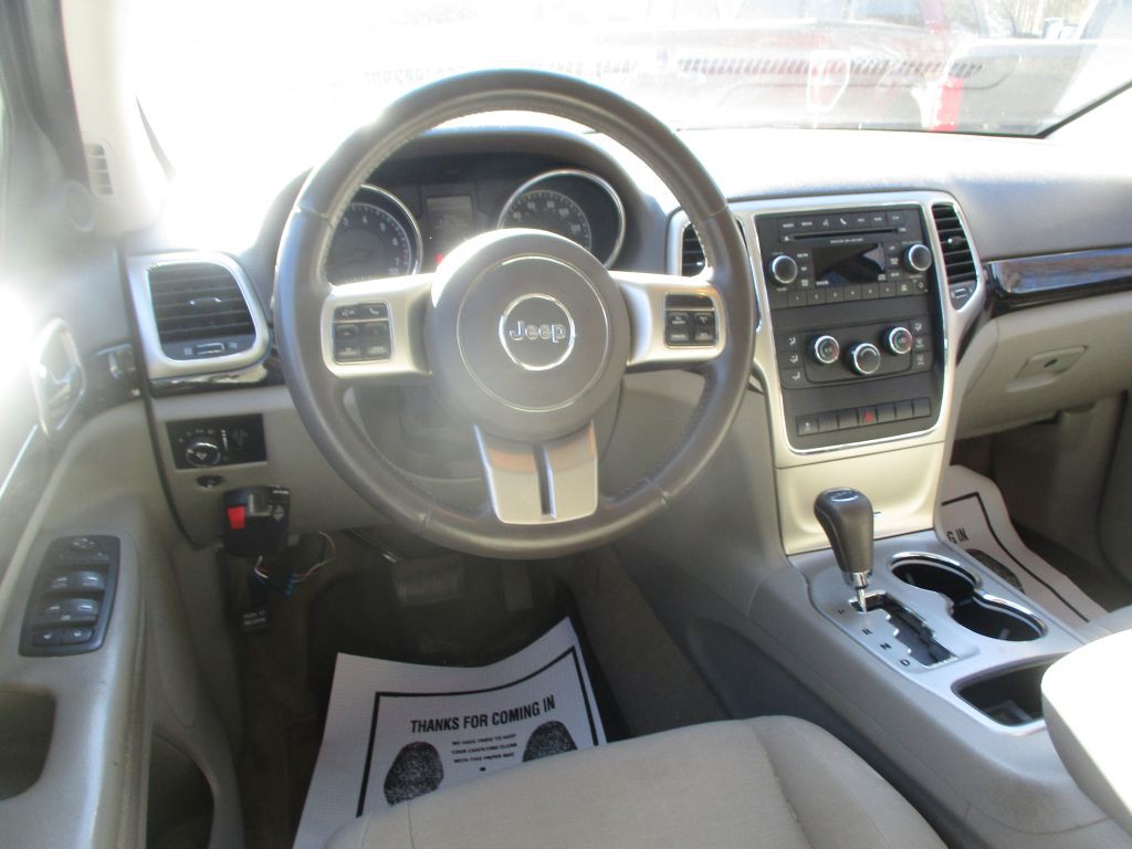 2013 Jeep Grand Cherokee Image 7