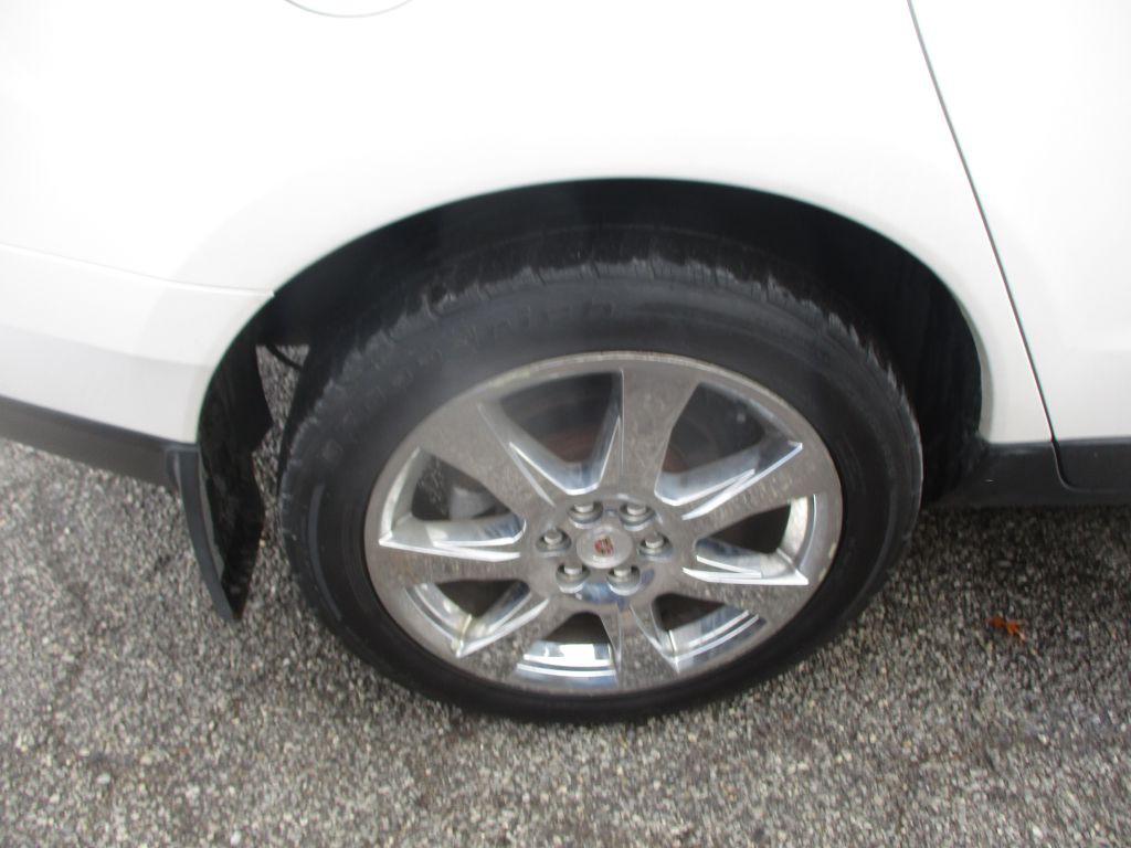 2011 Cadillac SRX Image 4