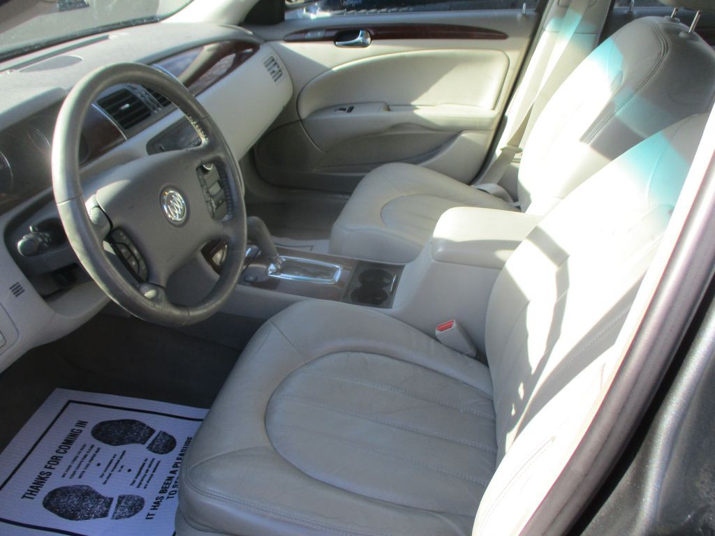2009 Buick Lucerne Image 10