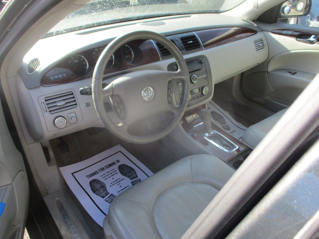 2009 Buick Lucerne Image 11