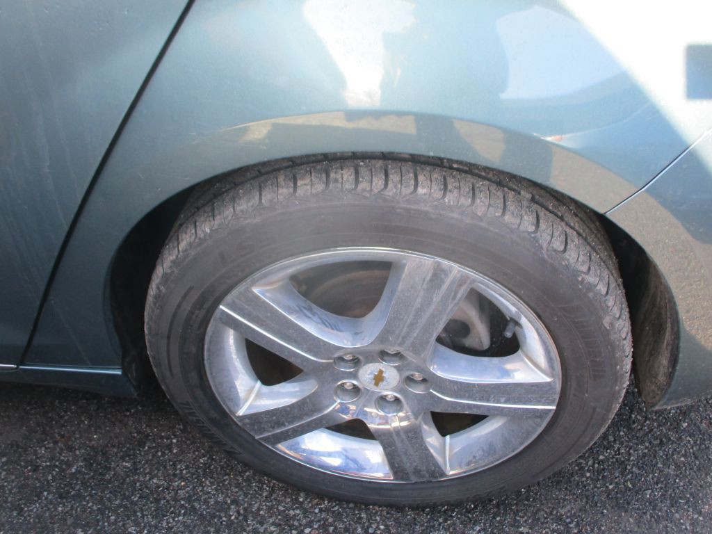 2009 Chevrolet Malibu Image 4