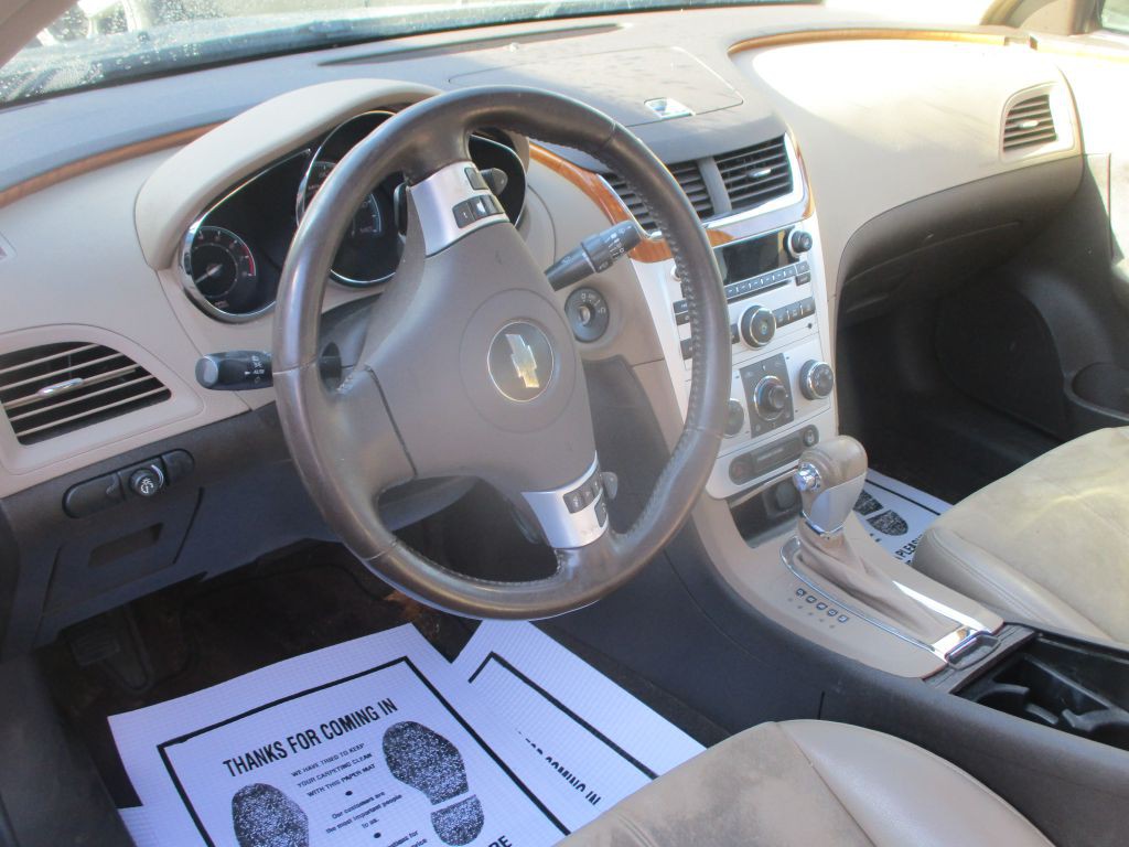 2009 Chevrolet Malibu Image 8