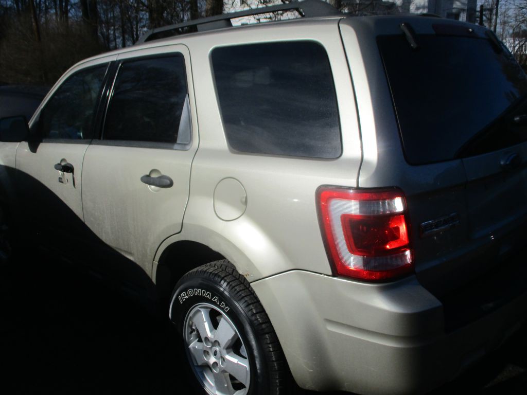 2010 Ford Escape Image 5